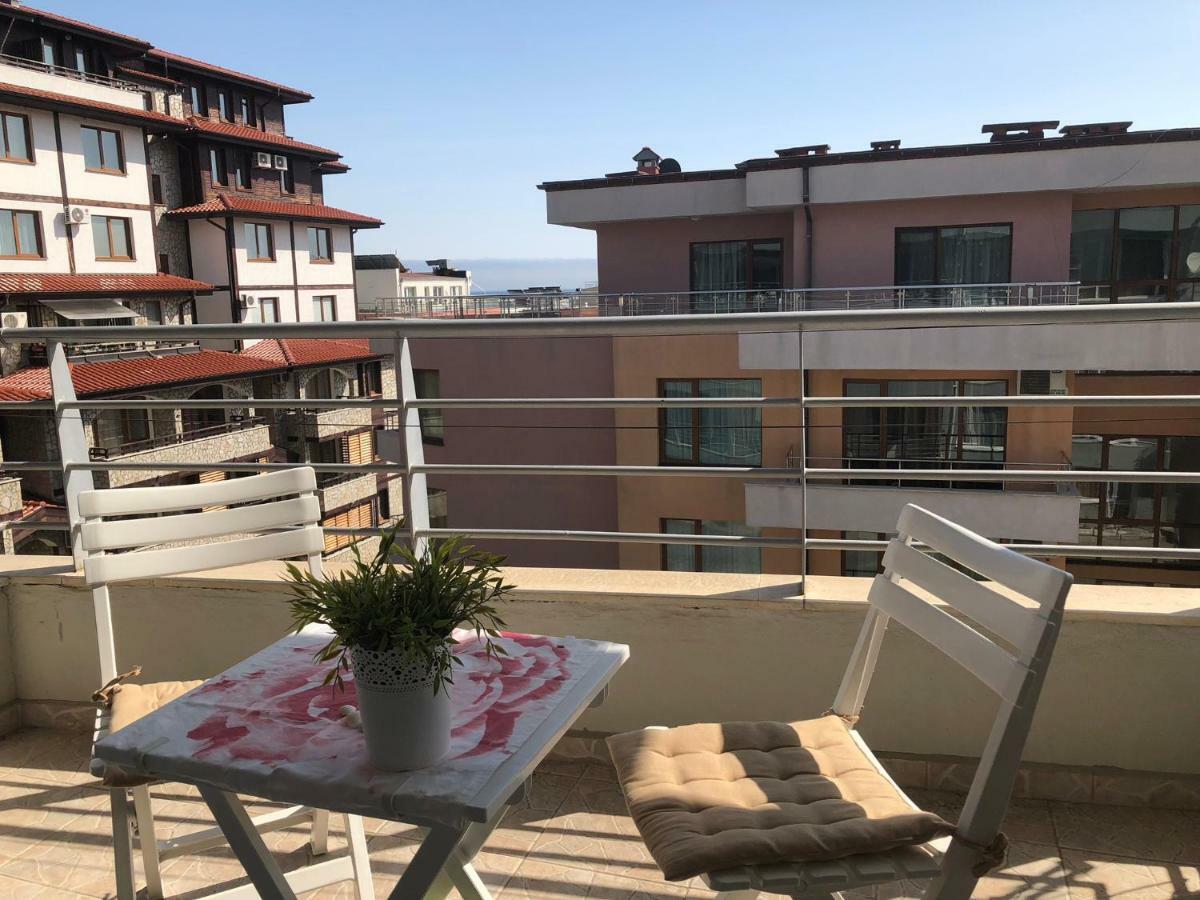 Апартаменти "Бриз" Sveti Vlas Buitenkant foto