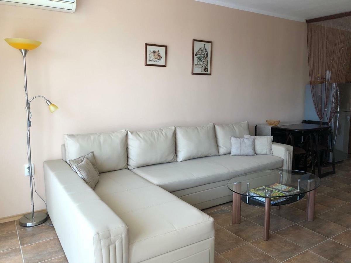 Апартаменти "Бриз" Sveti Vlas Buitenkant foto