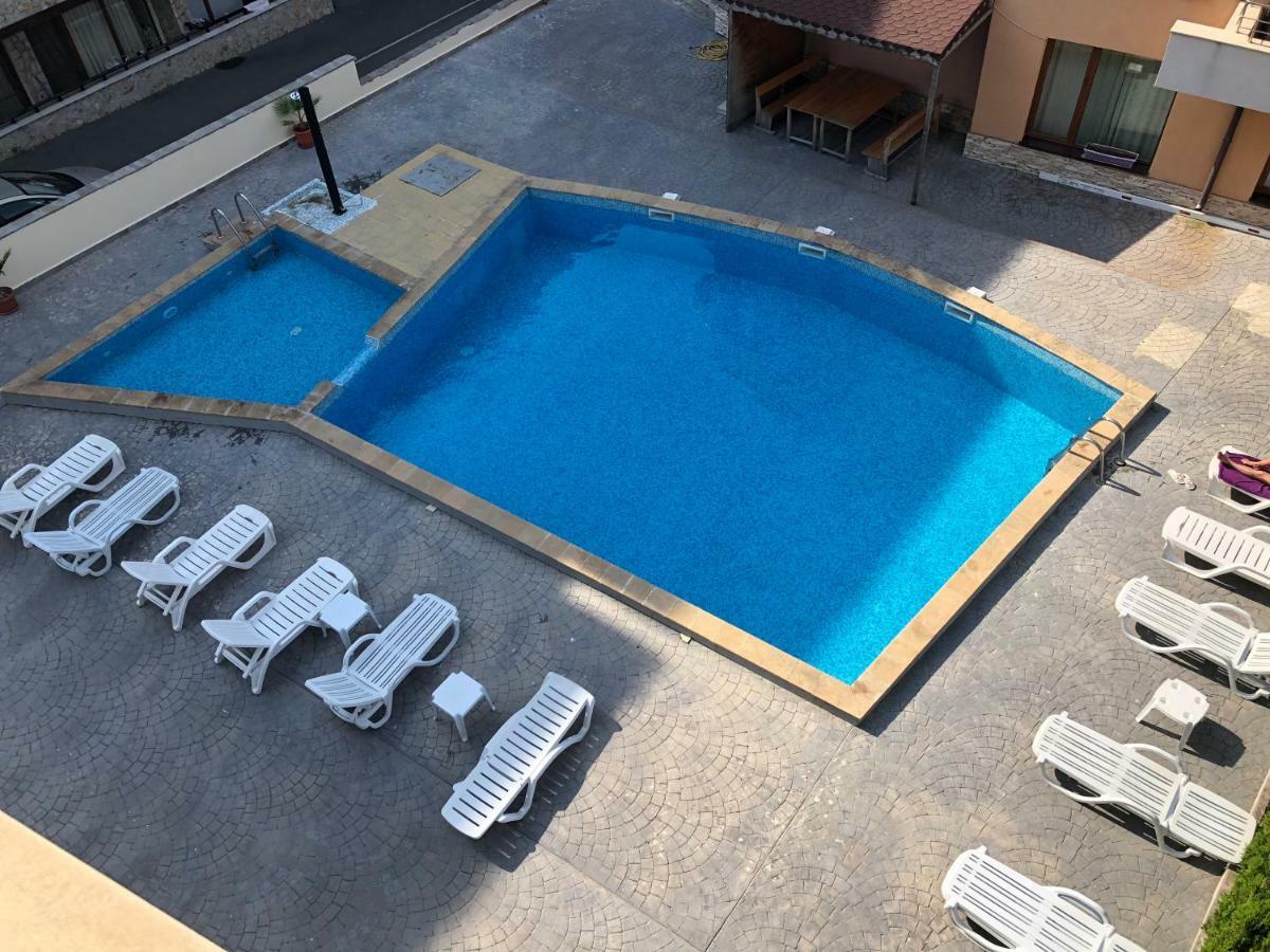 Апартаменти "Бриз" Sveti Vlas Buitenkant foto